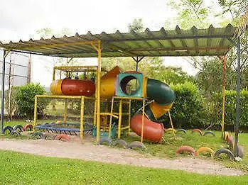 Campestre La Herradura 2* 비야비센시오