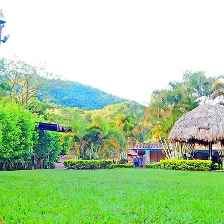 Campestre La Herradura 비야비센시오
